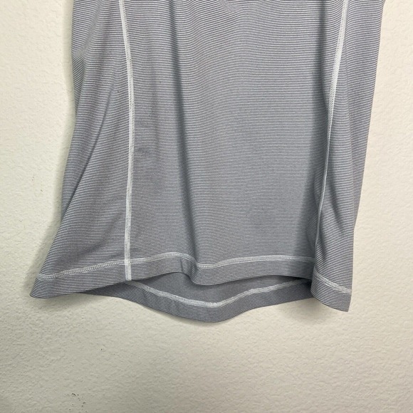 Lululemon Gray and White Wee Stripe Beachy Floral Fossil Top 8 - Picture 3 of 8